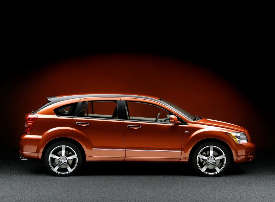  Dodge Caliber Concept 2005 года  (фото 7 из 15)
